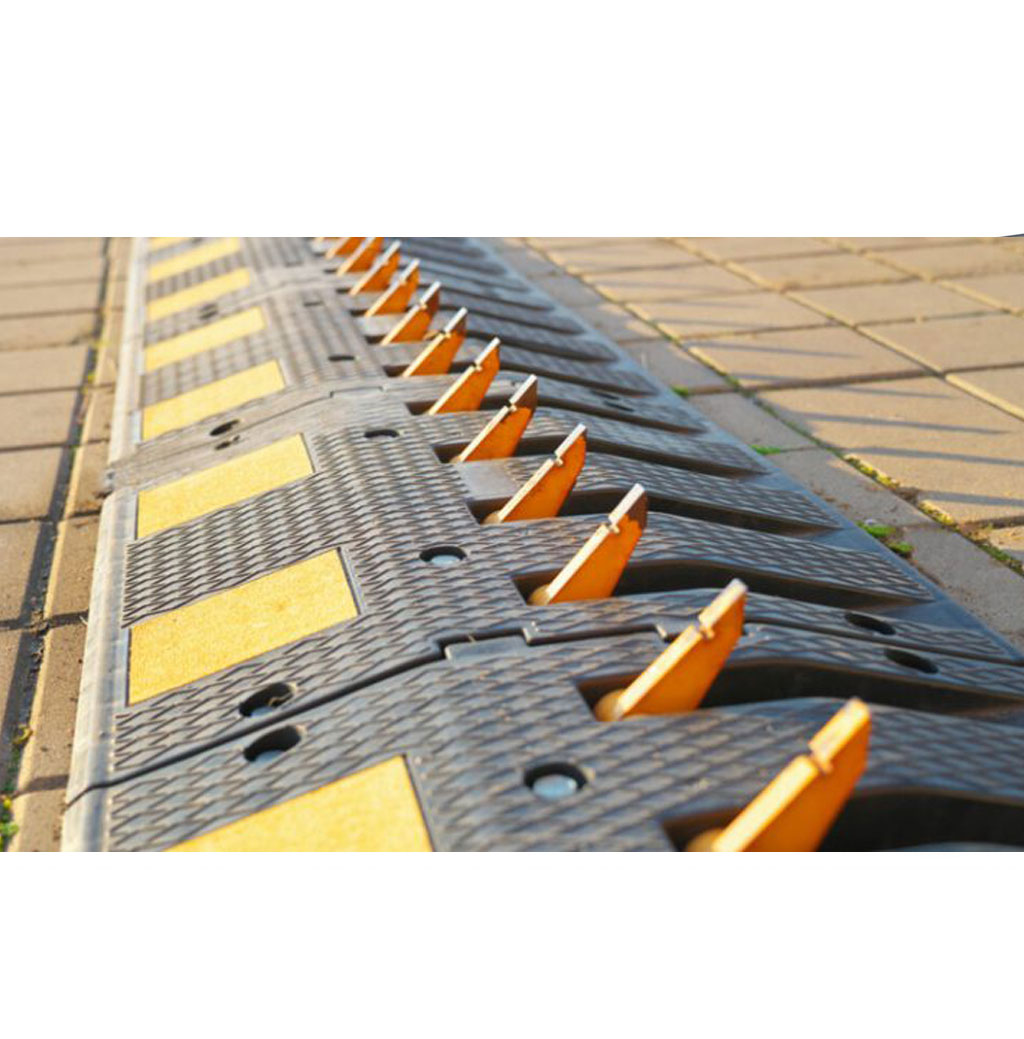 roadspikes Road Spikes - Image 1